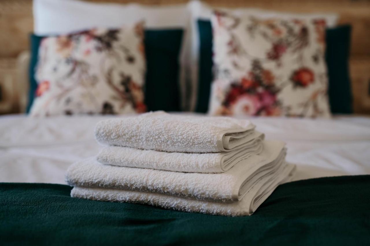 Czerwienne Tarasowka U Zajaca Bed & Breakfast エクステリア 写真